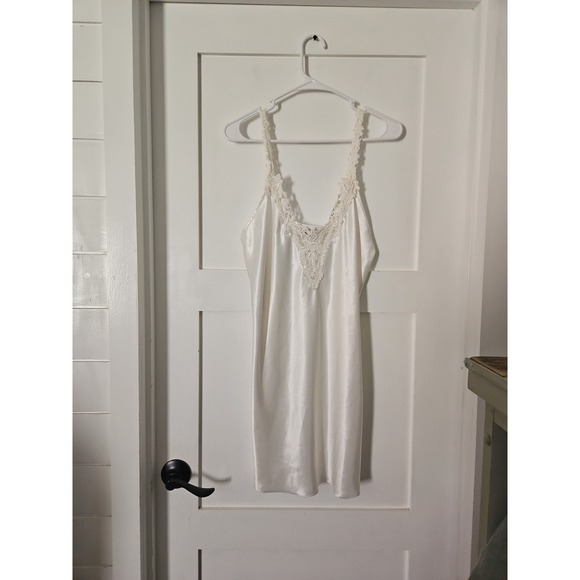 Vintage Dentelle White Satin Slip Nightgown -  Floral Lace Trim Womens Small - Picture 3 of 12